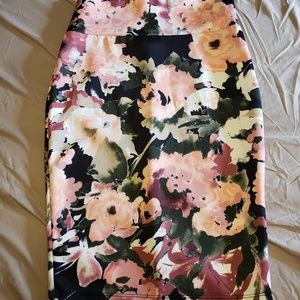 Floral pencil skirt